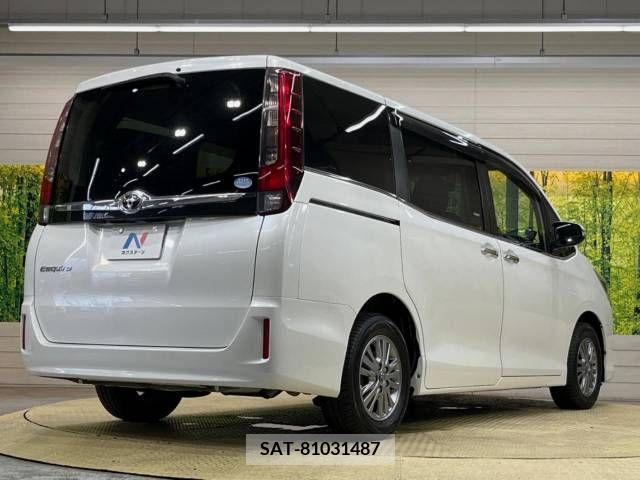 Toyota ESQUIRE 2015-10 330280-18