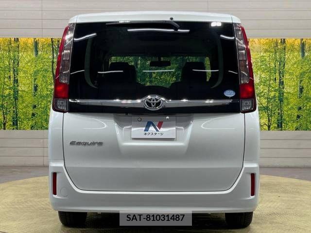 Toyota ESQUIRE 2015-10 330280-16