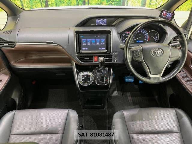 Toyota ESQUIRE 2015-10 330280-1