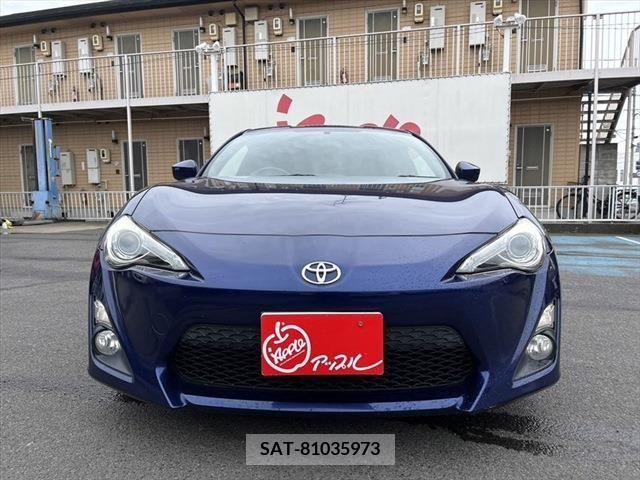 Toyota 86 2015-04 211598-1