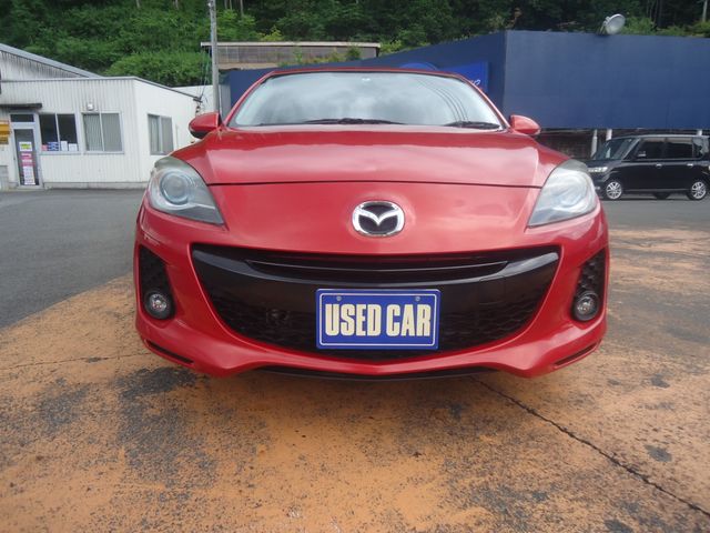 Mazda AXELA SPORT 2012-04 7363-1