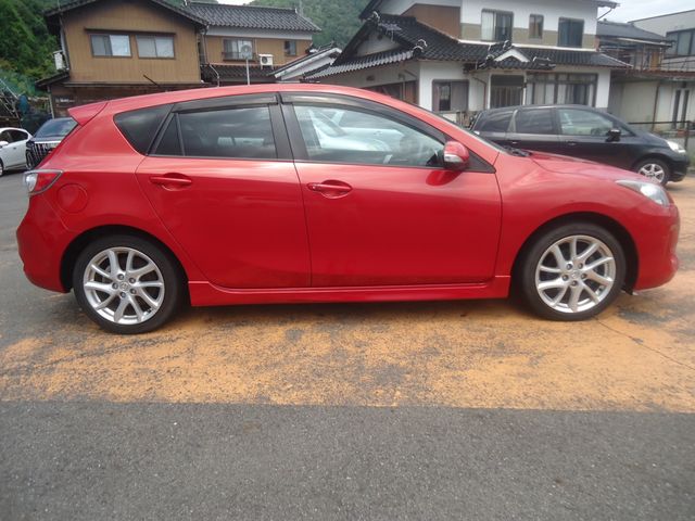 Mazda AXELA SPORT 2012-04 7363-4