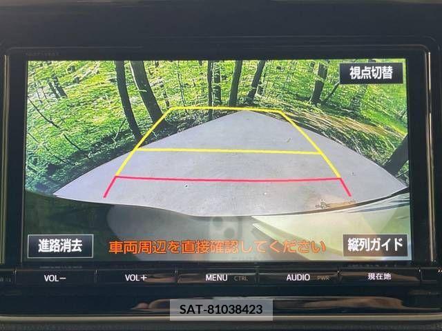 Toyota VOXY 2018-06 352863-3