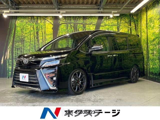 Toyota VOXY 2018-06 352863-0