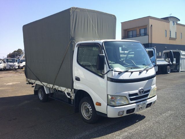 Toyota DYNA TRUCK 2012-01 1869-0