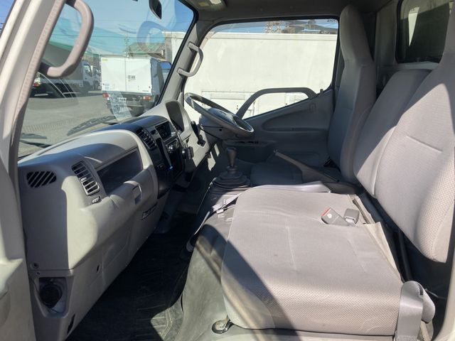 Toyota DYNA TRUCK 2012-01 1869-8