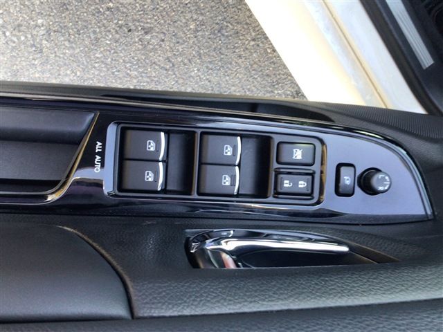 Subaru WRX S4 2018-01 26704-15
