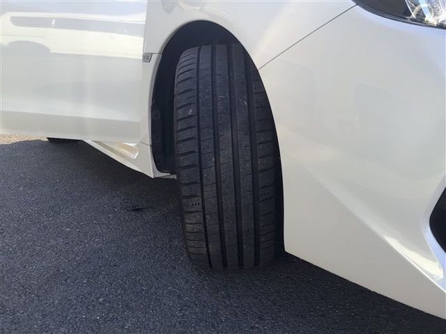 Subaru WRX S4 2018-01 26704-21