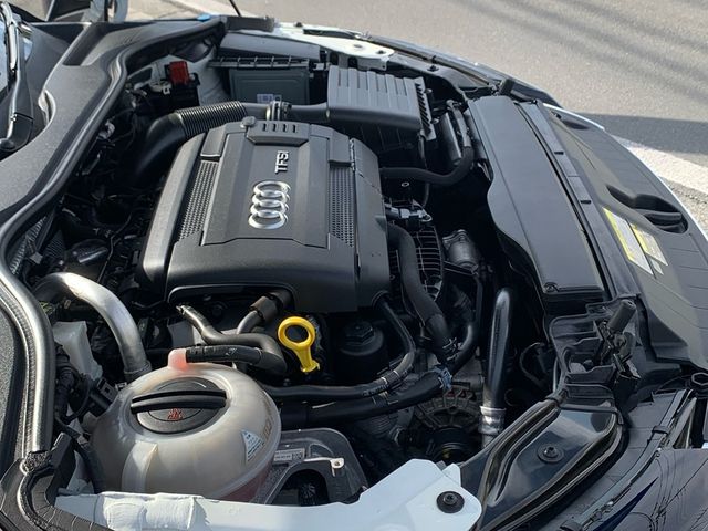 Audi TT 2016-06 24946-29