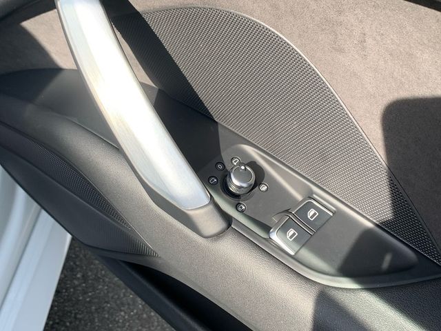 Audi TT 2016-06 24946-12