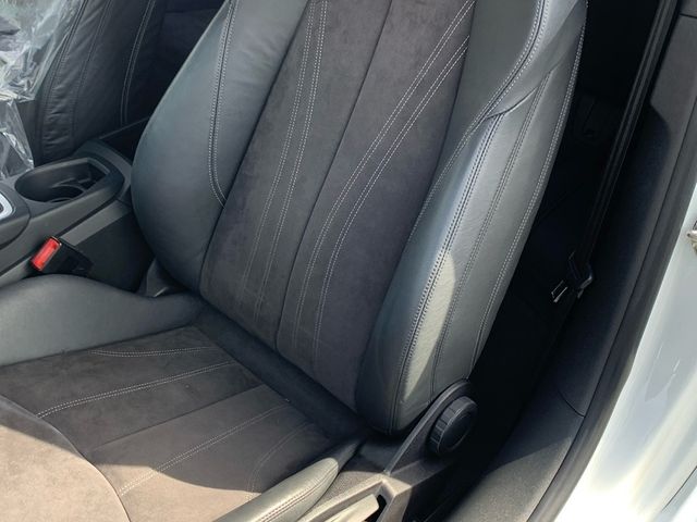 Audi TT 2016-06 24946-25