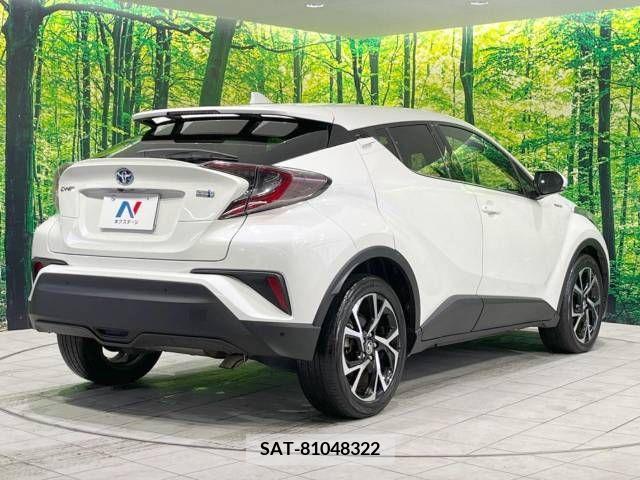 Toyota C-HR 2017-05 294966-17