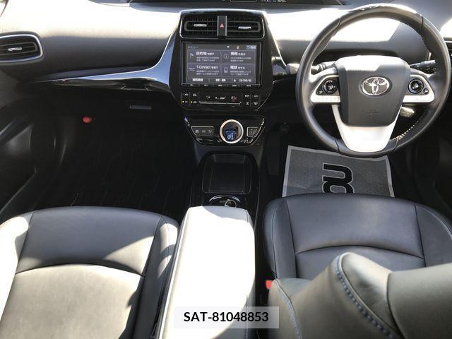 Toyota PRIUS 2018-06 282123-8