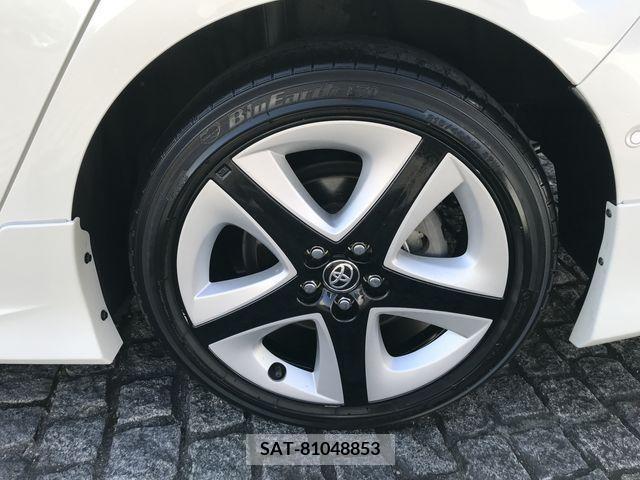 Toyota PRIUS 2018-06 282123-7