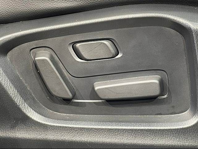 Mazda CX-5 2022-04 23849-15