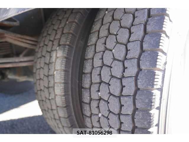 Hino RANGER 2017-08 371969-8