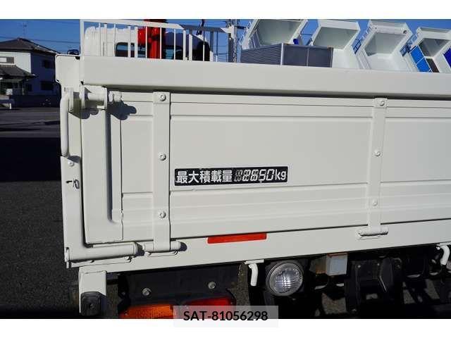 Hino RANGER 2017-08 371969-18