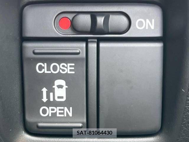 Honda N BOX 2015-03 278652-2