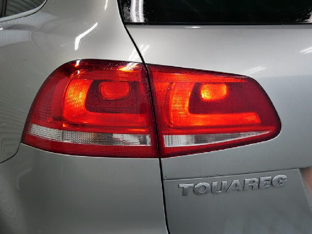 VolksWagen TOUAREG 2012-02 184414-13