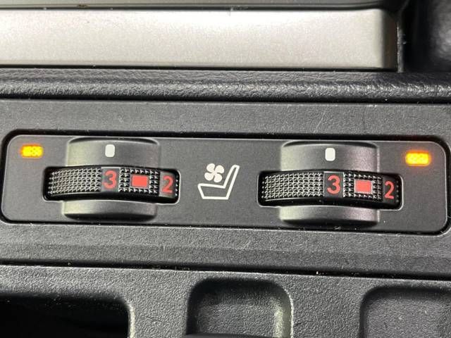 Toyota PRADO 2022-02 186897-7