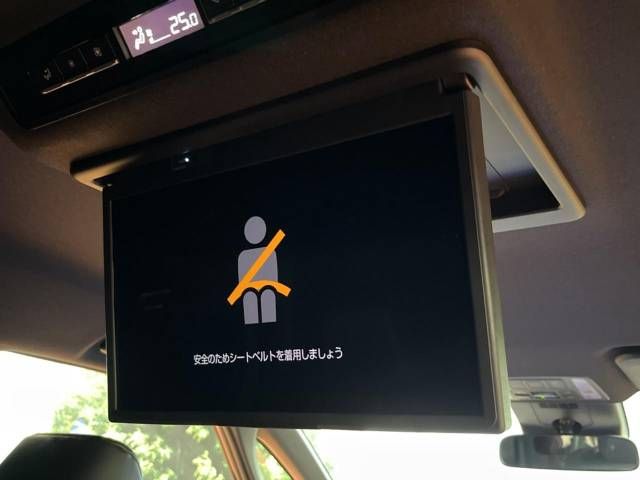 Toyota NOAH HYBRID 2022-03 19776-3