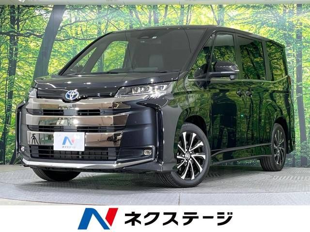 Toyota NOAH HYBRID 2022-03 19776-0