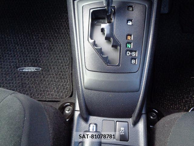 Toyota COROLLA AXIO 2018-04 202204-11