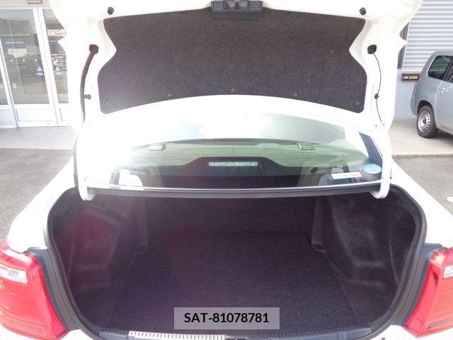 Toyota COROLLA AXIO 2018-04 202204-14