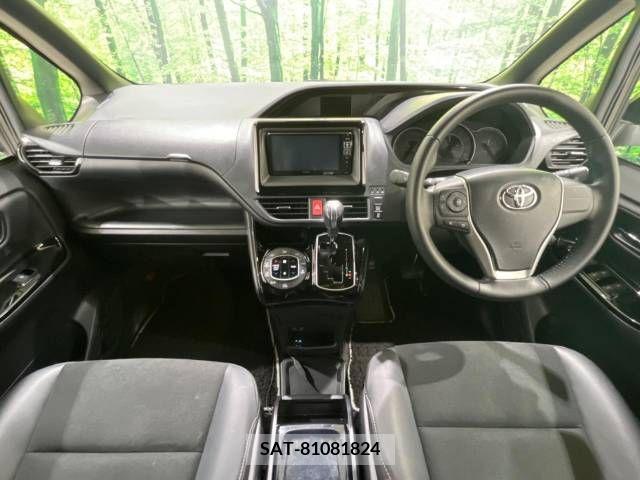 Toyota NOAH 2019-08 217172-1