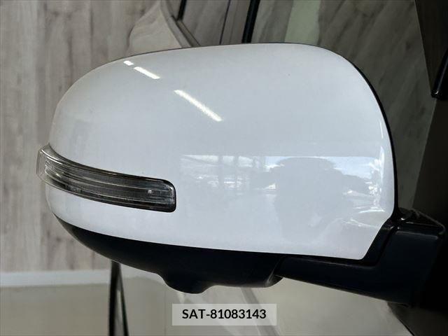 Mitsubishi OUTLANDER PHEV 2018-09 303568-28