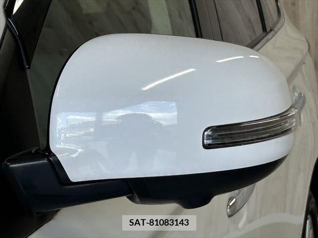 Mitsubishi OUTLANDER PHEV 2018-09 303568-27