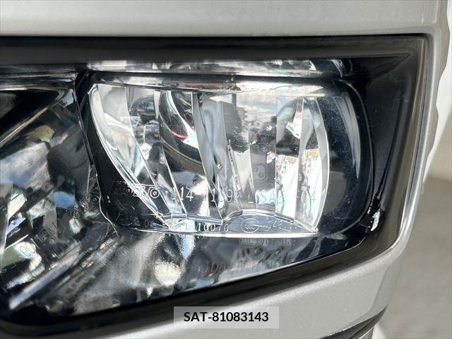 Mitsubishi OUTLANDER PHEV 2018-09 303568-25