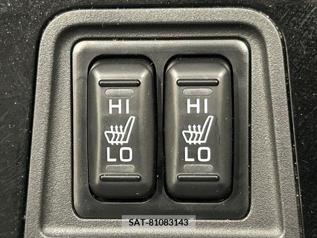 Mitsubishi OUTLANDER PHEV 2018-09 303568-6