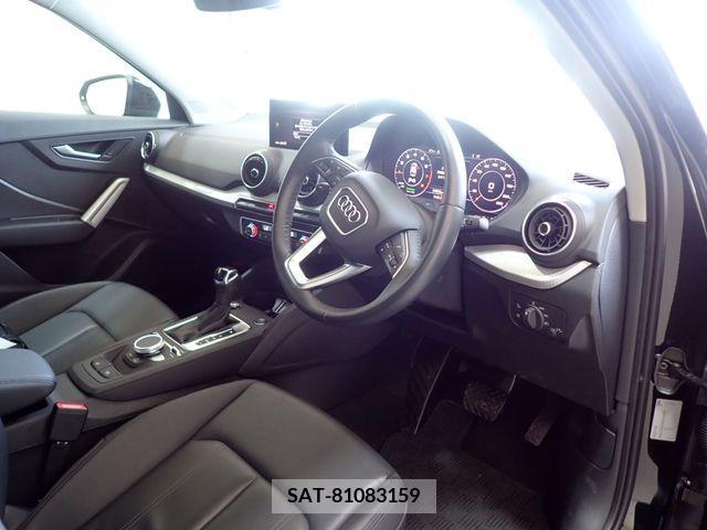 Audi Q2 2021-09 349186-1