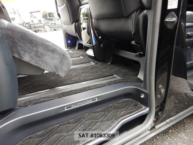 Toyota ALPHARD 2017-03 280406-13