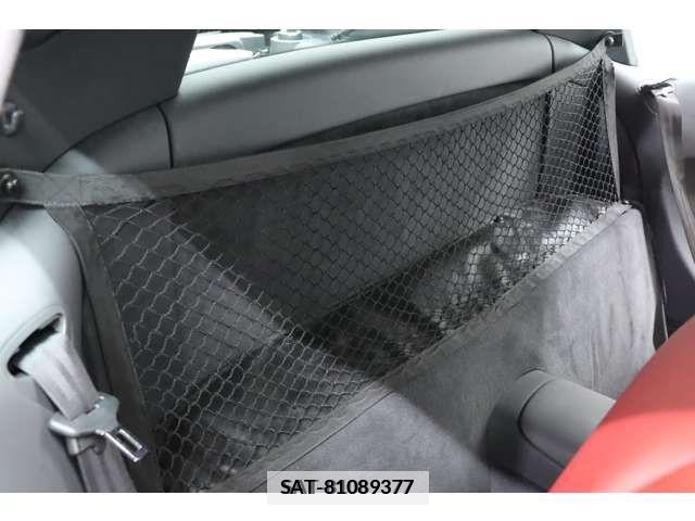 Audi R8 2011-02 209923-7