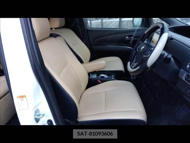 Toyota ESTIMA 2016-07 373839-1
