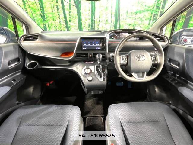 Toyota SIENTA 2015-11 384855-1