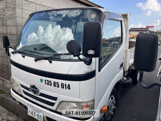 Hino DUTRO 2011-06 296723-0