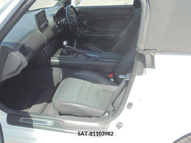 Honda S2000 2006-01 352197-23