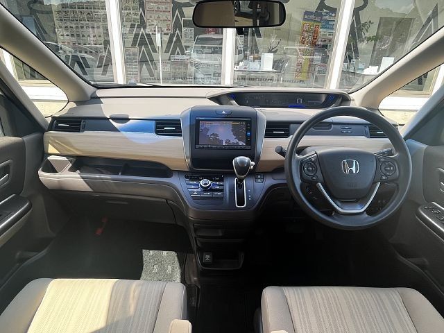 Honda FREED 2016-12 22813-1