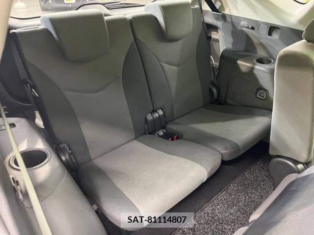 Toyota PRIUS ALPHA 2013-03 218360-9