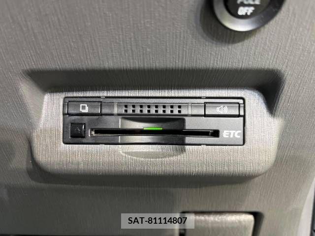 Toyota PRIUS ALPHA 2013-03 218360-4
