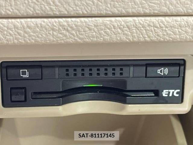 Toyota ALPHARD 2011-10 383588-5