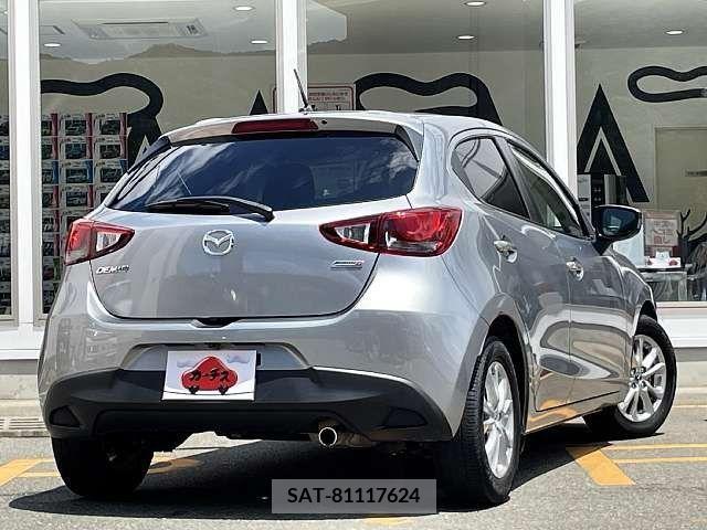 Mazda DEMIO 2015-05 349979-2
