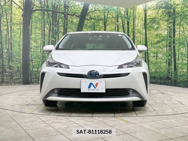 Toyota PRIUS 2019-06 223588-14