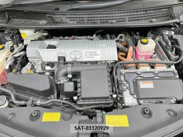Toyota PRIUS ALPHA 2014-01 322237-18