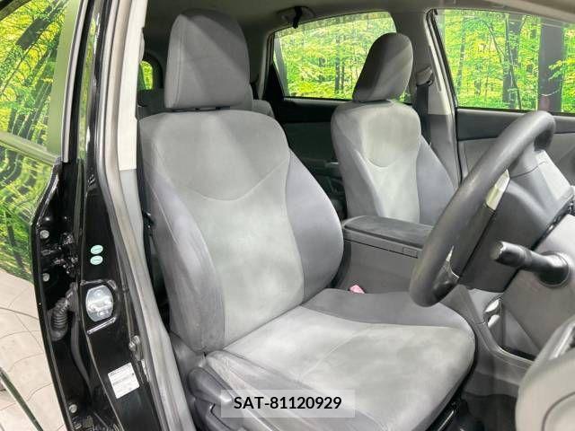 Toyota PRIUS ALPHA 2014-01 322237-8