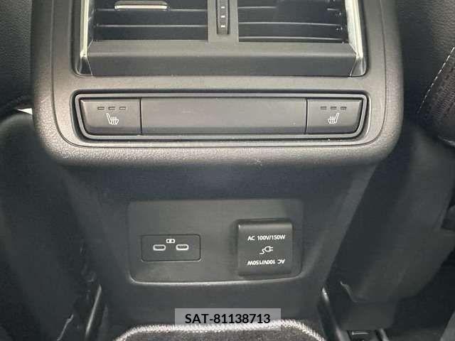 Mazda CX-60 2023-02 216235-8