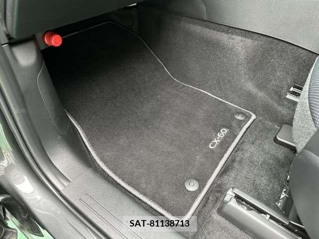 Mazda CX-60 2023-02 216235-6